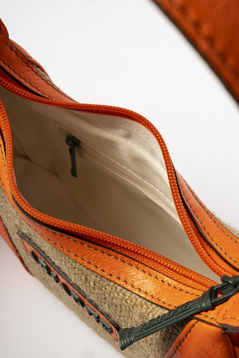 Pasiphae Shoulder Bag Neon Mandarin 6